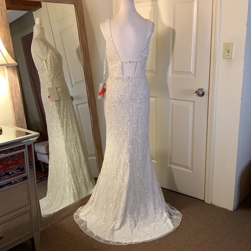 Mac Duggal White Beaded V-Neck Maxi Dress - Picture 11 of 14